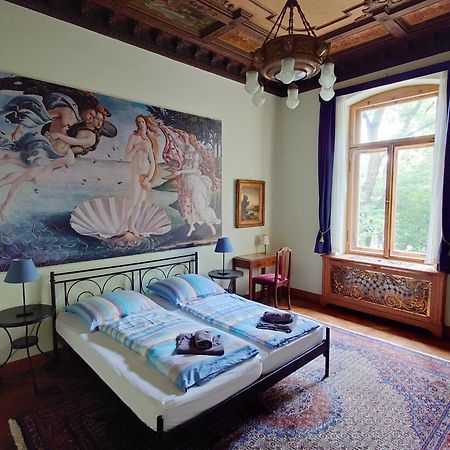 Ferienwohnung Villa Haniel Edmund เดรสเดน ภายนอก รูปภาพ