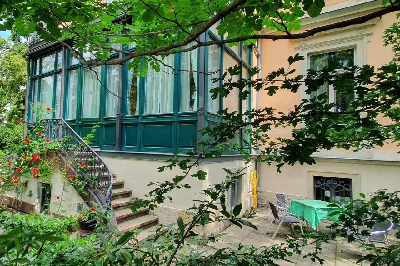 Ferienwohnung Villa Haniel Edmund เดรสเดน ภายนอก รูปภาพ
